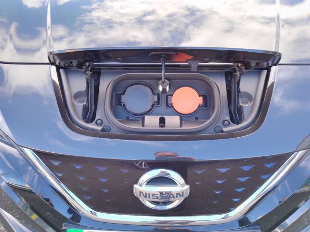 2020 Nissan Leaf 40kWh N-Connecta Auto 5dr