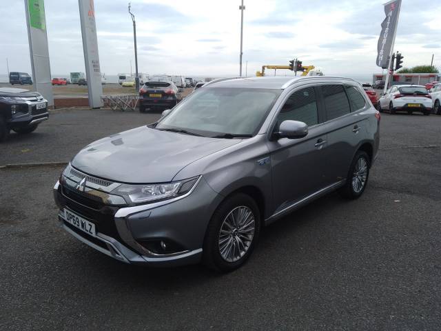 2019 Mitsubishi Outlander 2.4h TwinMotor 13.8kWh Dynamic CVT 4WD Euro 6 (s/s) 5dr