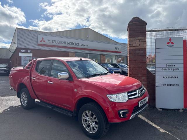 Mitsubishi L200 2.5 Double Cab DI-D Barbarian 4WD 176Bhp Pick Up Diesel RED