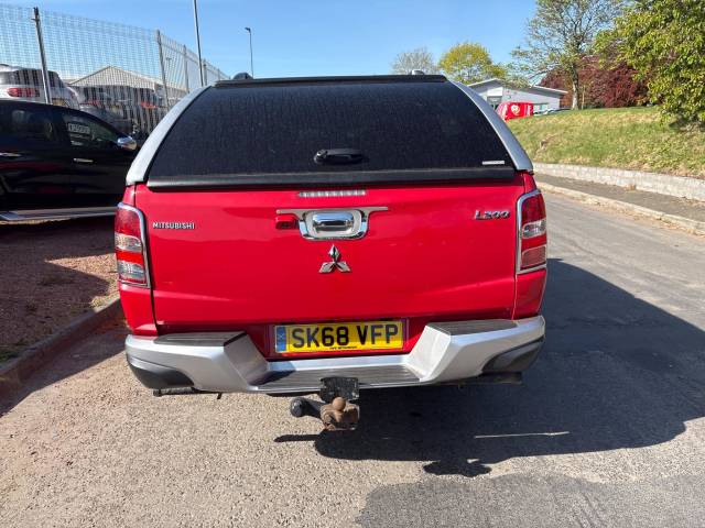 2018 Mitsubishi L200 2.4 Double Cab DI-D 178 Barbarian 4WD