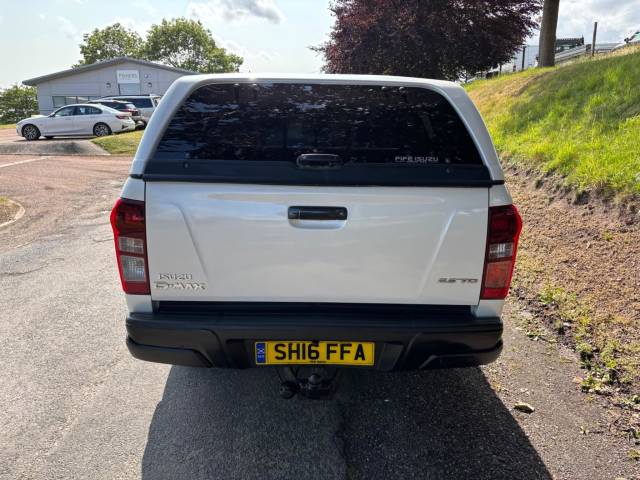 2016 Isuzu D-max 2.5TD Blade Double Cab 4x4 Auto