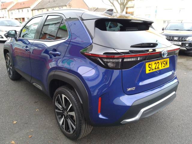 2022 Toyota Yaris Cross 1.5 Hybrid Premiere Edition AWD 5dr CVT