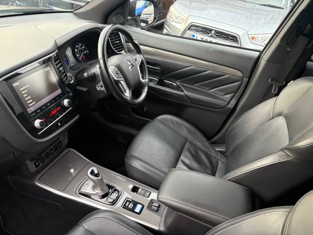 2020 Mitsubishi Outlander 2.4 PHEV Dynamic 5dr Auto