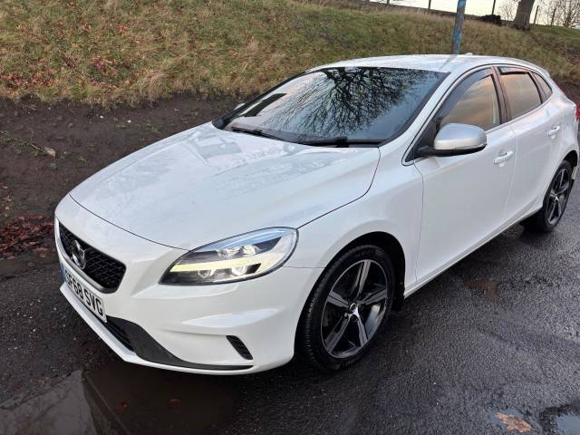 2018 Volvo V40 2.0 T2 [122] R DESIGN Nav Plus 5dr