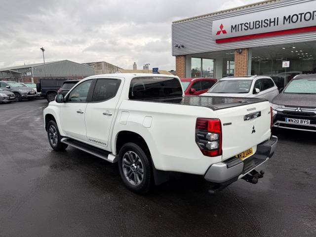 2021 Mitsubishi L200 2.3 Double Cab DI-D 150 Barbarian 4WD
