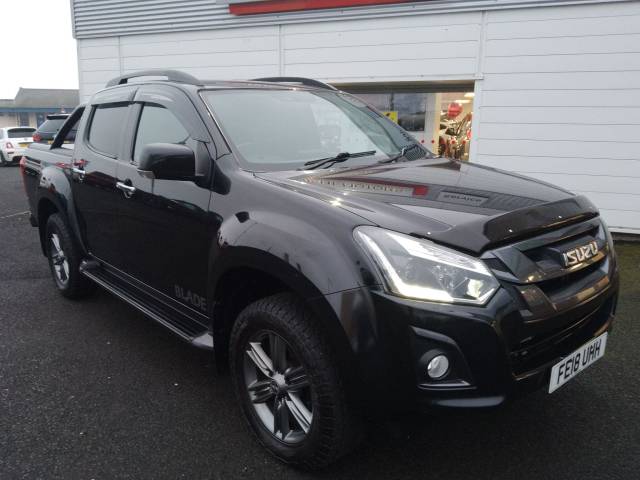 Isuzu D-max 1.9 Blade Double Cab 4x4 Pick Up Diesel BLACK