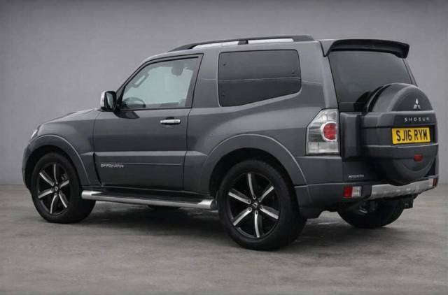 2016 Mitsubishi Shogun 3.2 DI-DC 187 Barbarian Van Auto