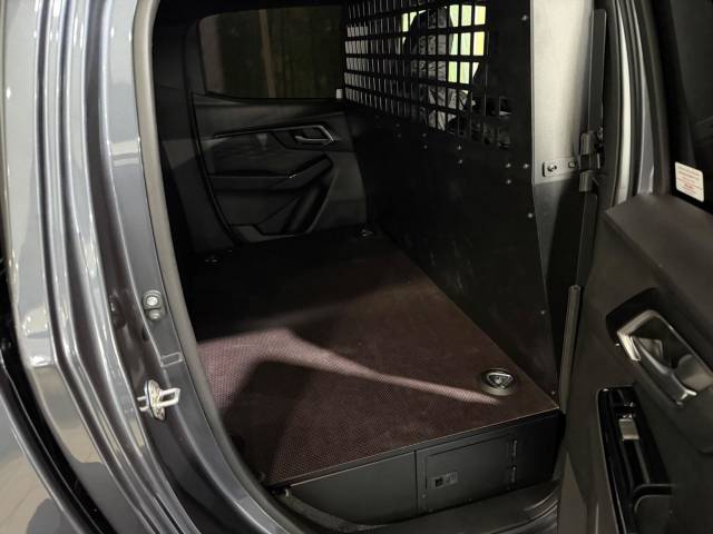 2025 Isuzu D-max 1.9 V-Cross Commercial 4x4 Auto