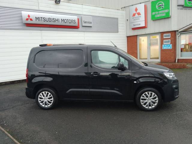 Citroen Berlingo 1.5 BlueHDi 1000Kg Enterprise 100ps Panel Van Diesel BLACK
