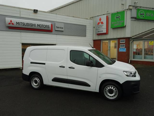 Fiat Doblo 1.5 BlueHDi 1000kg 100 Van Panel Van Diesel WHITE