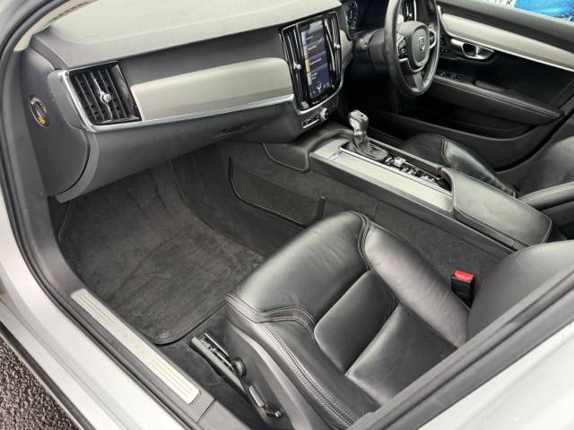 2017 Volvo V90 2.0 D5 PowerPulse Inscription 5dr AWD Geartronic