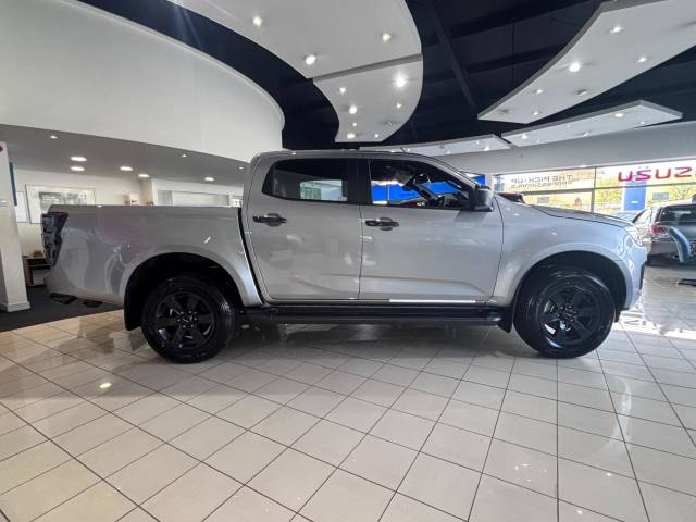 2025 Isuzu D-max 1.9 V-Cross Double Cab 4x4 Auto