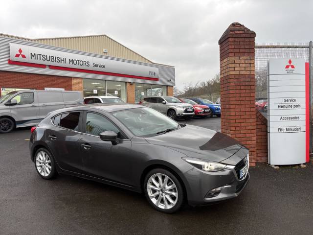 Mazda Mazda3 2.0 SKYACTIV-G Sport Nav Hatchback 5dr Petrol Manual Euro 6 (s/s) (121 ps) Hatchback Petrol Machine Gray