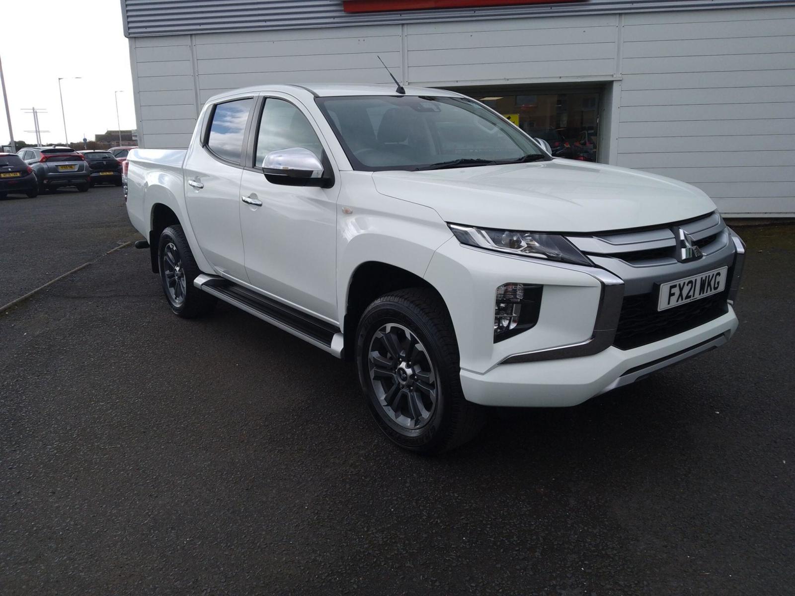 2021 Mitsubishi L200