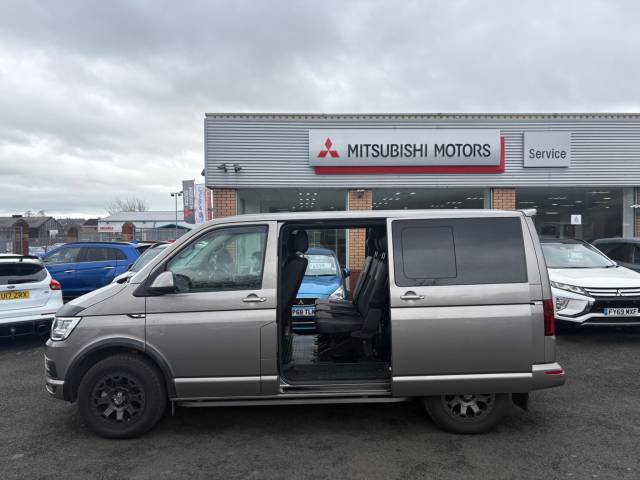 2019 Volkswagen Transporter 2.0 BiTDI BMT 204 Highline Kombi Van 4MOTION DSG