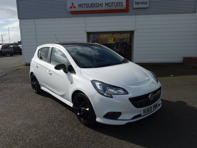 Vauxhall Corsa 1.4 SRi Vx-line Nav Black 5dr Hatchback Petrol WHITE