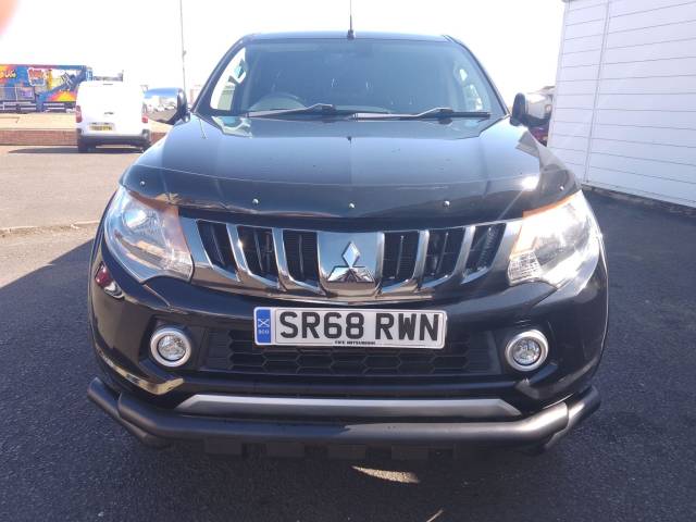 2019 Mitsubishi L200 2.4 Double Cab DI-D 178 Titan 4WD