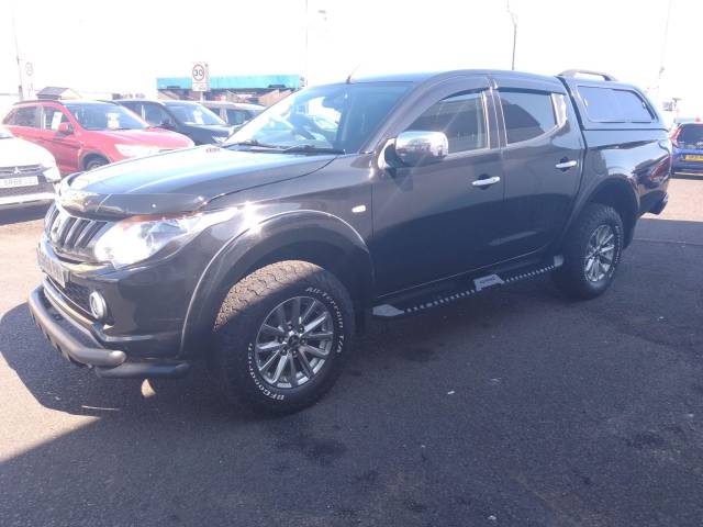 2019 Mitsubishi L200 2.4 Double Cab DI-D 178 Titan 4WD
