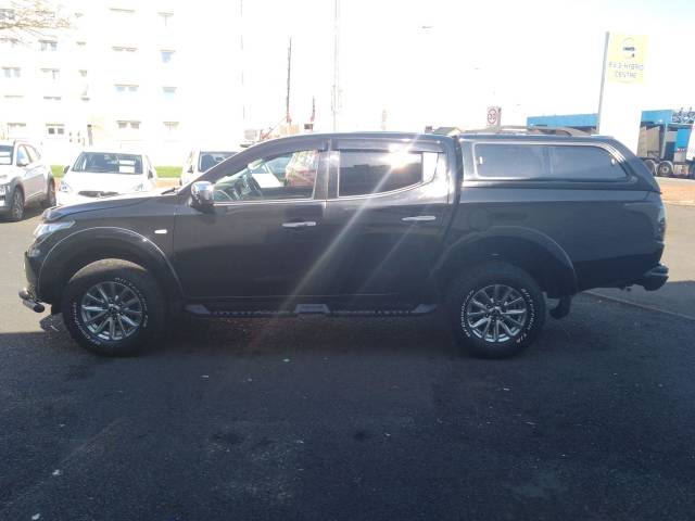 2019 Mitsubishi L200 2.4 Double Cab DI-D 178 Titan 4WD