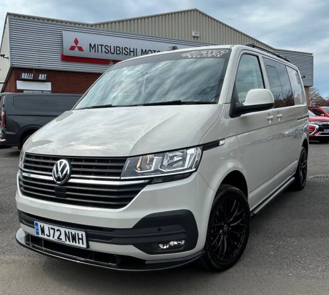 Volkswagen Transporter 2.0 TDI 150 Highline Kombi Van Van With Side Windows Diesel GREY