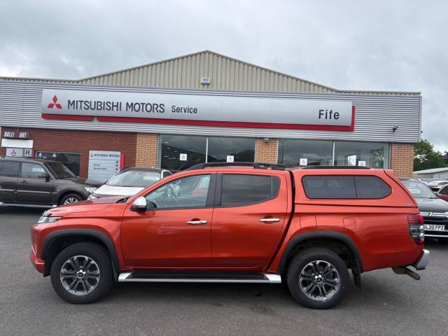 2021 Mitsubishi L200 2.3 Double Cab DI-D 150 Barbarian 4WD