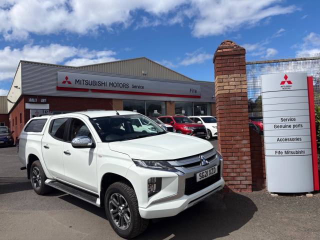 Mitsubishi L200 2.3 Double Cab DI-D 150 Trojan 4WD Pick Up Diesel WHITE