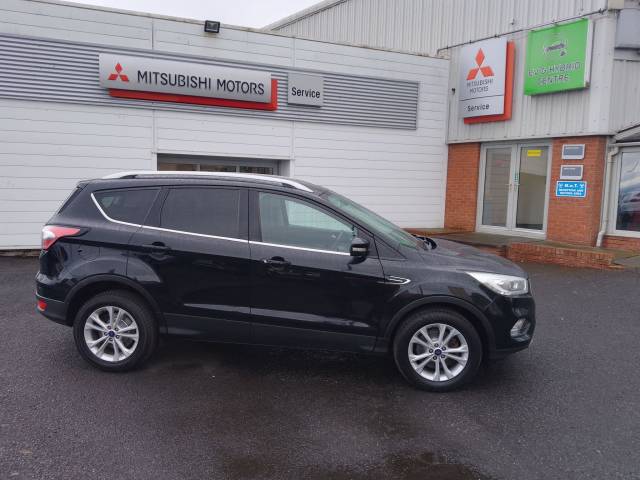 Ford Kuga 1.5 TDCi Titanium 5dr Auto 2WD Hatchback Diesel BLACK