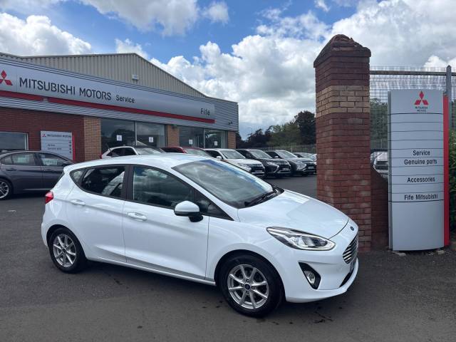 Ford Fiesta 1.0 EcoBoost Zetec 5dr Hatchback Petrol WHITE