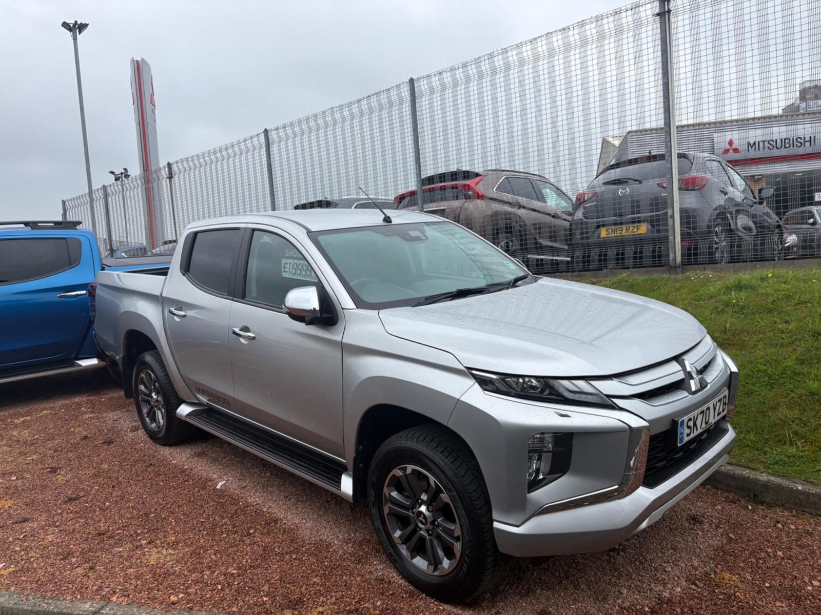 2020 Mitsubishi L200